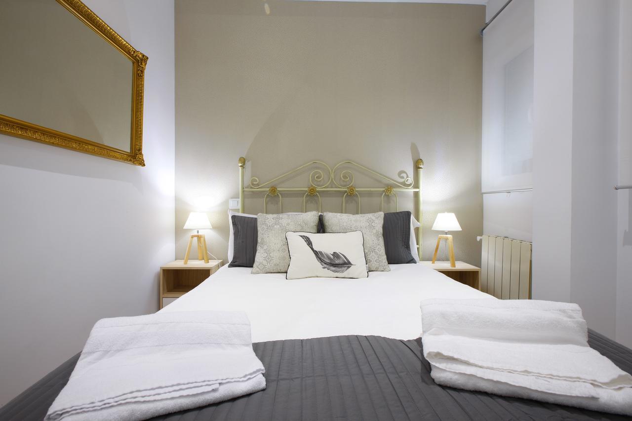 Apartament Reina Sofia Boutique I Madryt Zewnętrze zdjęcie